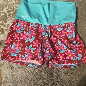 Mahiku Women's Floral Print Shorts XL